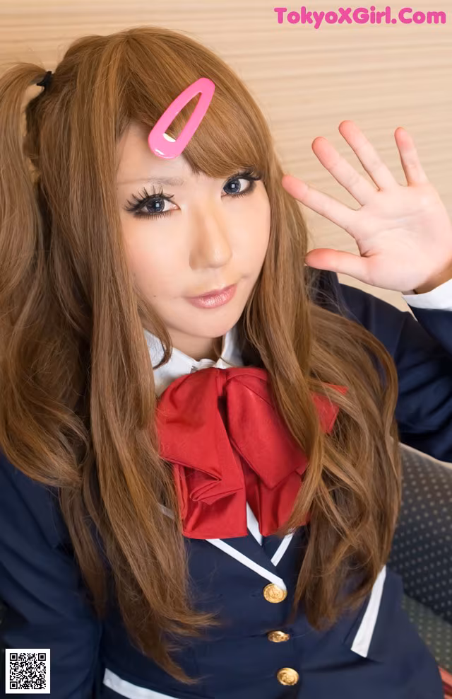Shinka Nibutani - 66year Vipergirls To