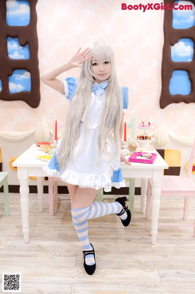 Cosplay Shizuku - Fiercely Juicy Ass
